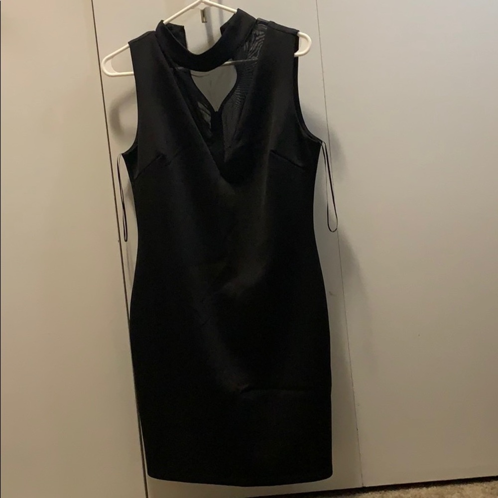 💥DELETING LISTING💥 Guess Dress
